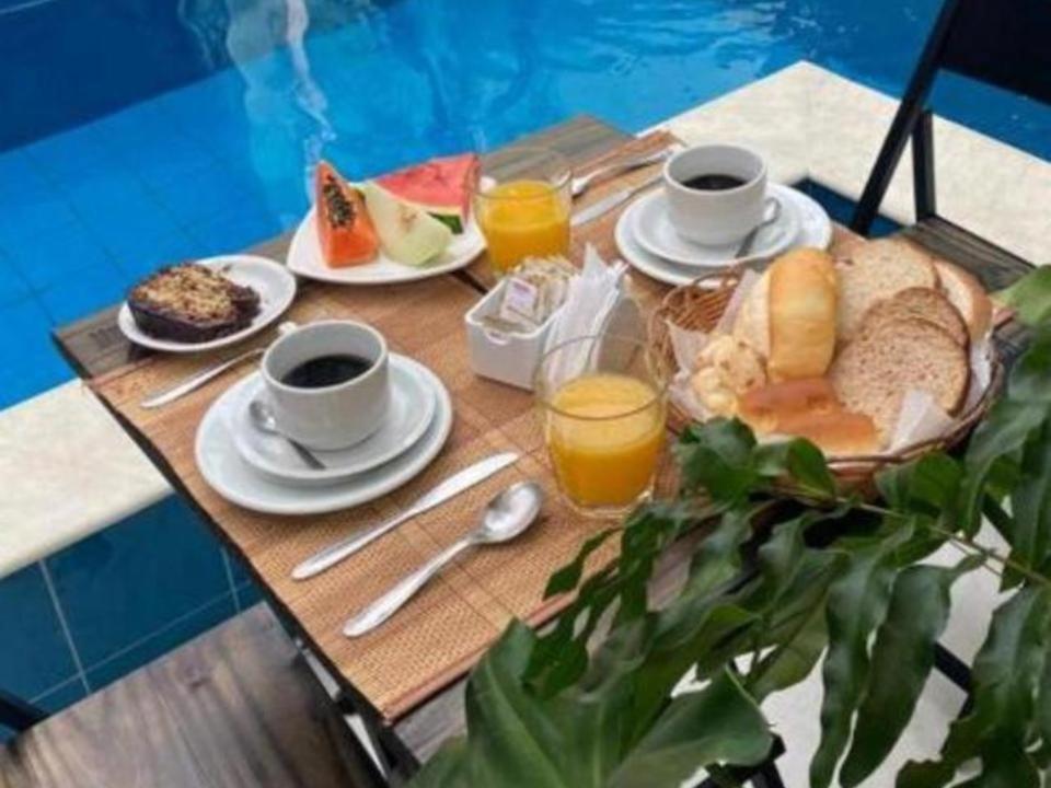 To Na Praia Juquehy Pousada جوكاي المظهر الخارجي الصورة
